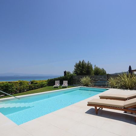 Villa Ricolina Hanioti Exterior photo