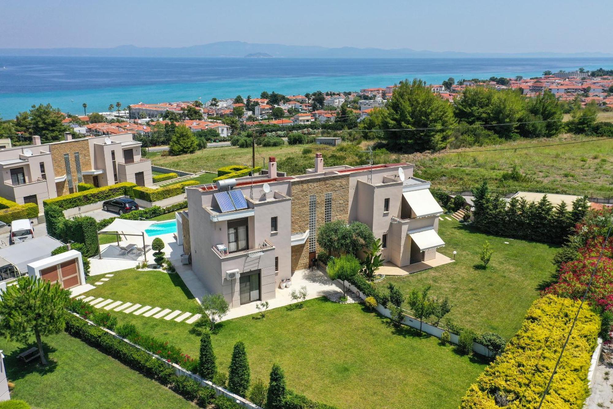 Villa Ricolina Hanioti Exterior photo